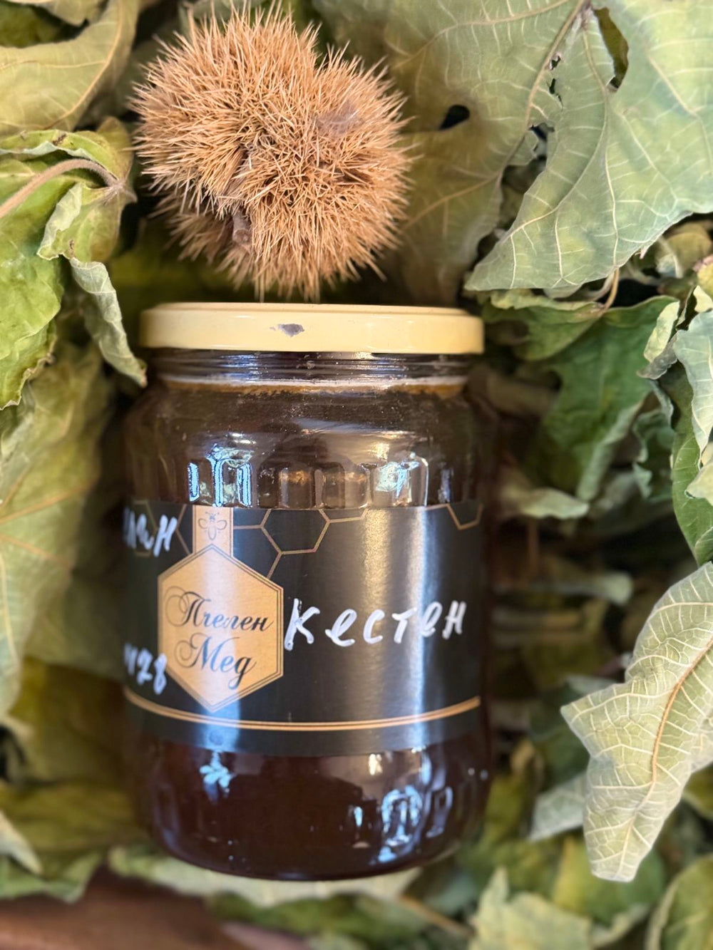 Пчелен Мед от Кестен - Тъмен Мед с Богат Вкус