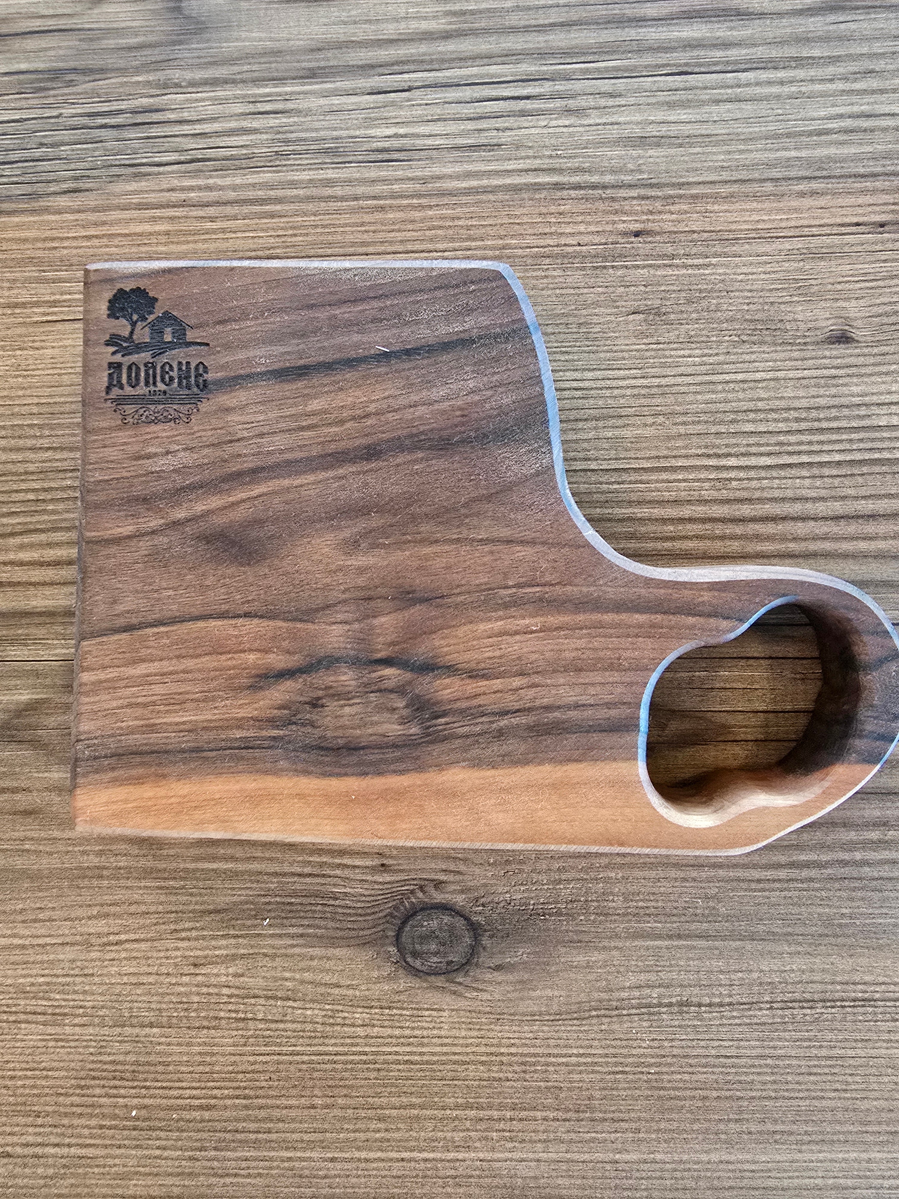 Орехова дъска